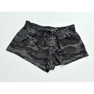 Athletic Works Womens Gym Shorts Black Camo Stretch Waist Pockets Drawstring LG